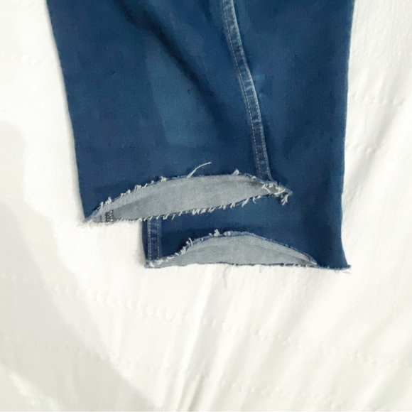 American APPAREL HIGH WAISTED RAW CROPPED HEM DENIM JEANS - 31 - Picture 7 of 8